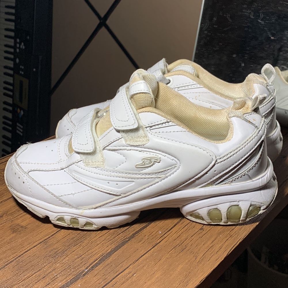 Dr. Scholls Oldschool Velcro Sneakers | White